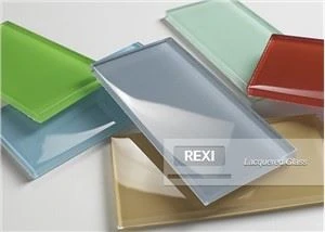 Rot Blau Grün Weiß Schwarz Lackiertes Glas